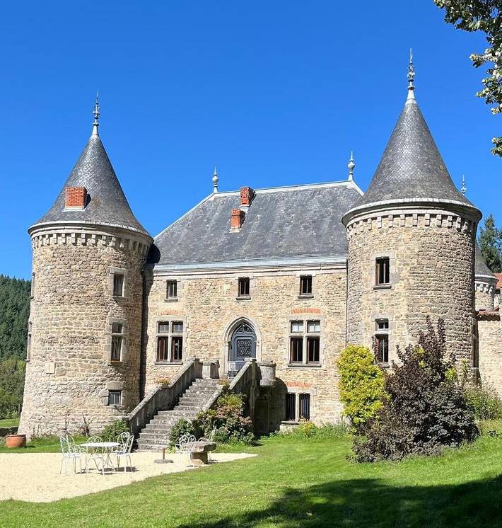 Location de vacances pour 12 personnes, avec vue et terrasse, animaux acceptés à Sainte-Agathe