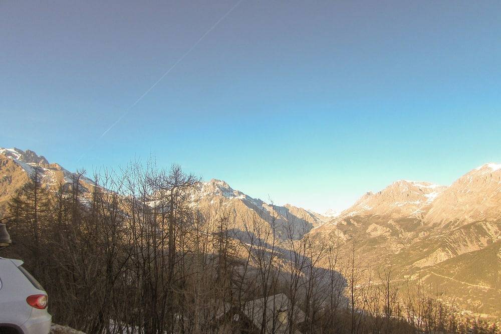 Ganze Wohnung, 1st floor apartment 5 minutes from the slopes in Puy-Saint-Vincent, Nationalpark Écrins