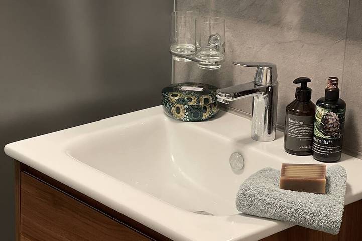 Chalet für 10 Personen, mit Balkon in der Schweiz - 4