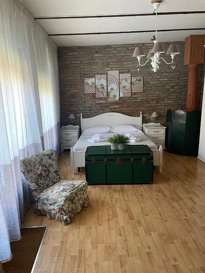 Casa de huéspuedes para 2 personas, con jardín - 1