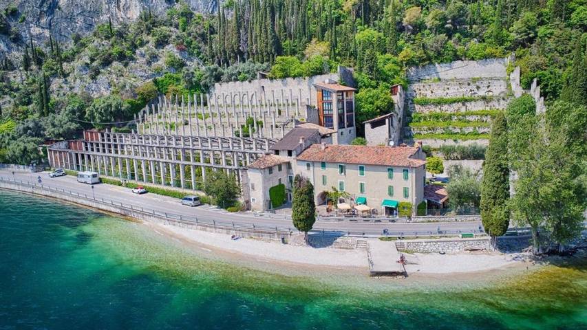 Chambre d’hôte pour 2 personnes, avec vue ainsi que jardin et vue sur le lac