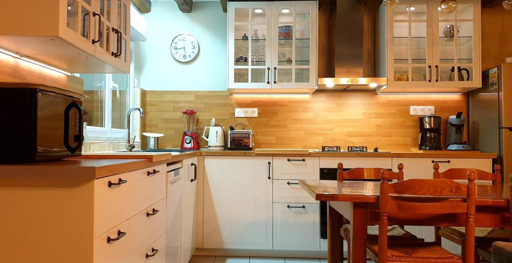 Gîte Leomie 4* - Maison en pierre au pied des vignes - Monthurel in Monthurel, Aisne