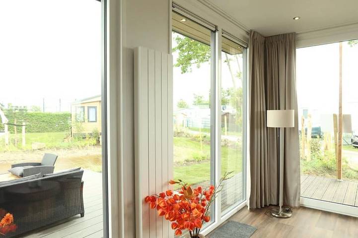 In der Duinrand Lodge für 4 Personen können Sie vollkommen entspannen. Dieses komfortable und geschmackvoll eingerichtete Ferienhaus garantiert pures Urlaubsvergnügen. in Wenduine, De Haan