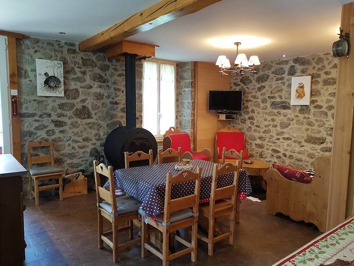 Chalet pour 7 personnes, avec jardin et terrasse, animaux acceptés dans les Pyrénées - 4