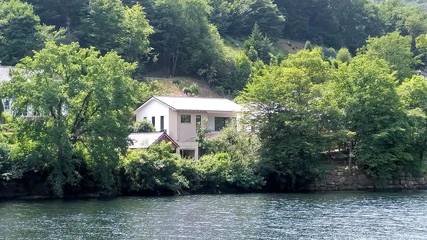 Ferienhaus für 4 Personen, mit Sauna und Terrasse sowie Ausblick in Heimbach