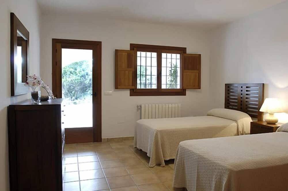 Gîte de charme, environnement rural et naturel \"idéal pour les familles\" in Santa Eulària des Riu, Ibiza de l'Est