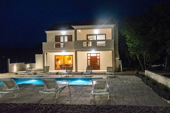 Neue Serenity Zen Garden Ferienvilla in Novigradsko More, Zadar