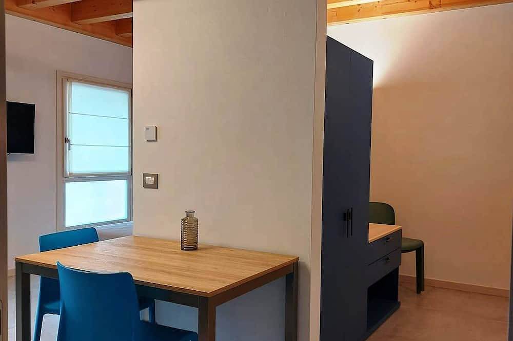 Entire apartment, Furnace Court - The Writer in Villafranca di Verona, Verona Province