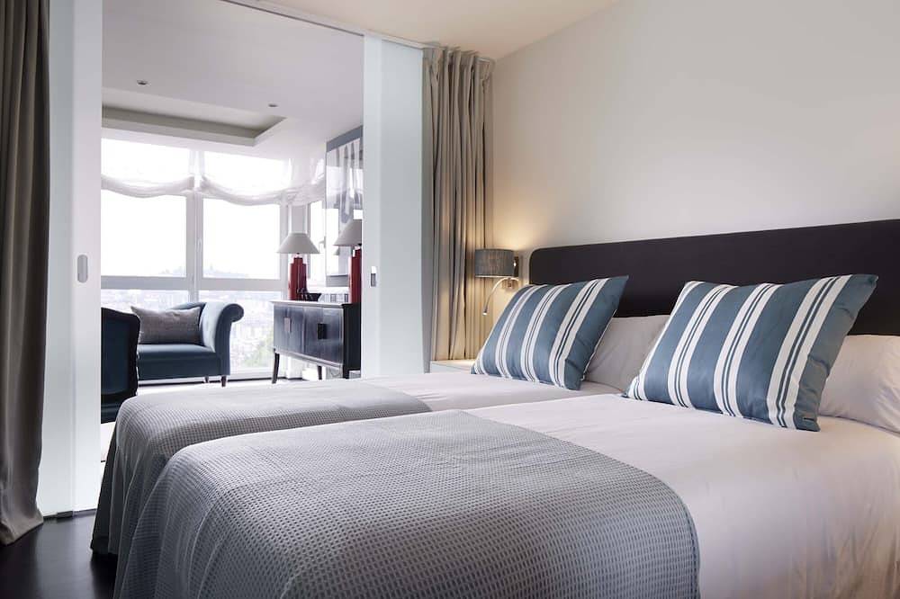 Appartamento intero, Santa Klara by Feelfreerentals in Playa de la Concha, San Sebastian