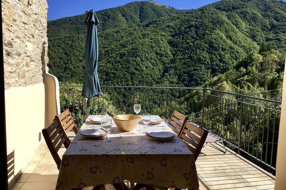 Casa con encanto en un auténtico pueblo de montaña italiano in Rezzo, Alpes Ligures