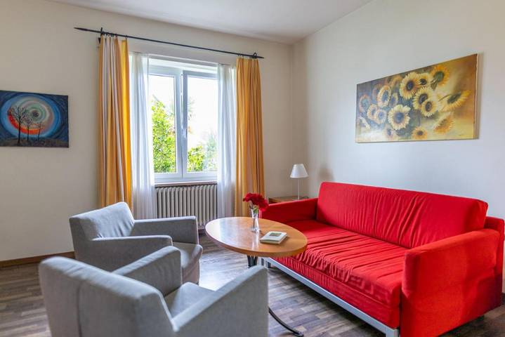 Maison d’hôte pour 3 personnes, avec vue sur le lac et balcon, animaux acceptés à Ascona - 4