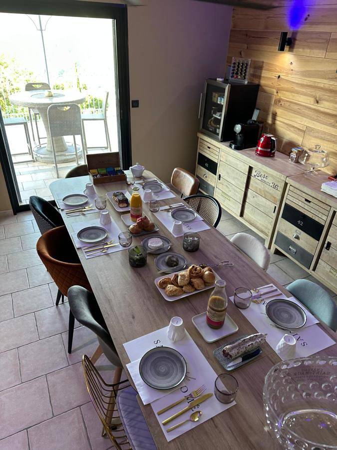 Queen Room - Disability Access in Saint-Thomé, Privas (arrondissement)