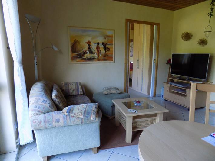 Ganze Wohnung, Ferienwohnung Evi Opp - Harmonie" mit privater Terrasse und Wlan in Brodersdorf, Kieler Bucht