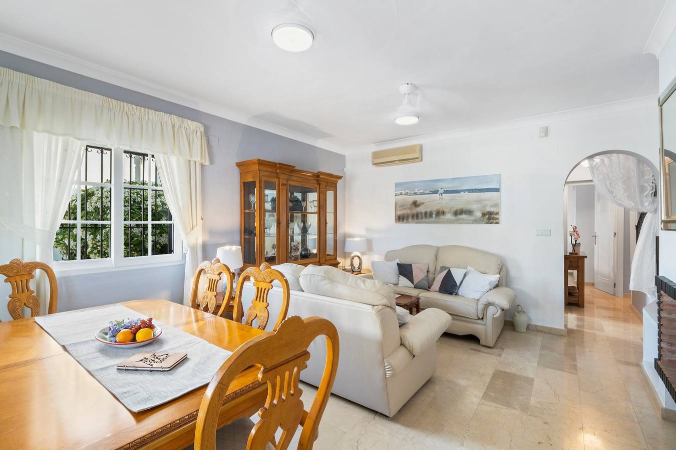 Casa Vacacional "Un Regalo de Corazón" con Piscina Compartida y Wi-Fi in Orihuela, Costa Blanca
