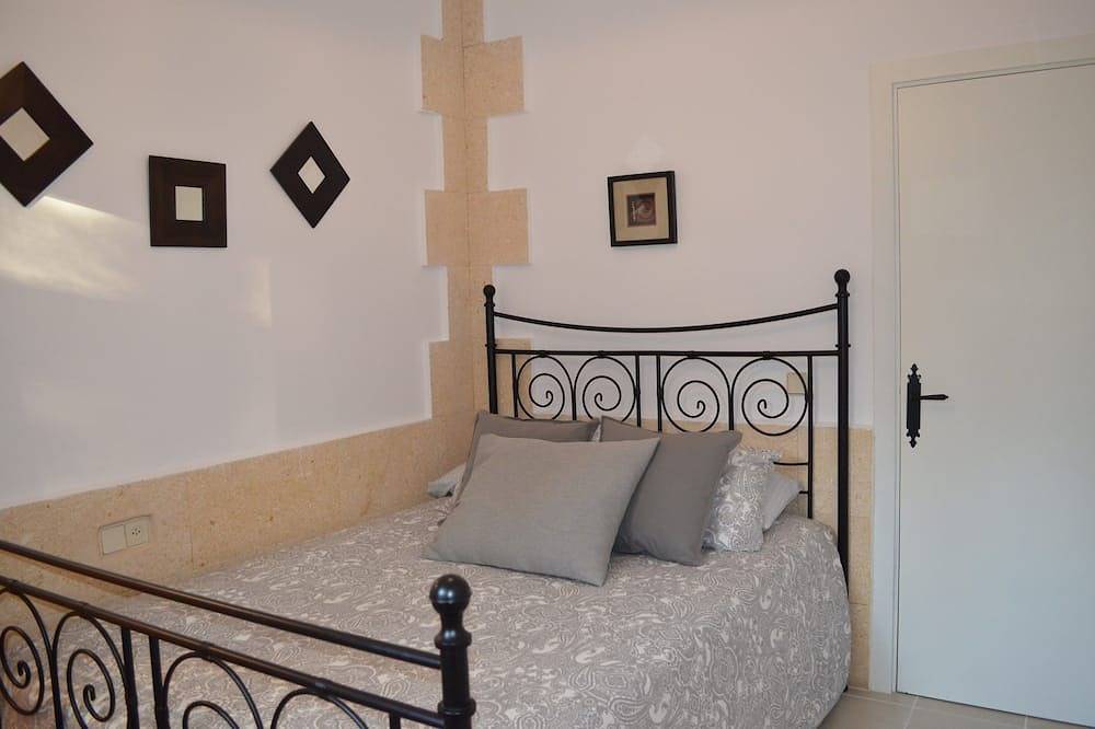 Casa Piedra Mallorca in Son Ferrer, Calvià