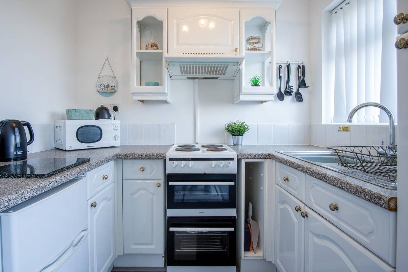 Bayview 32 - 2 Bedroom Chalet - Bayview Oxwich in Swansea region