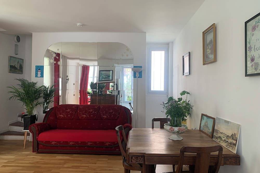 Cosy Villa 2 min Rer B- located between Paris and Challes De Gaules Airport  in Aulnay-sous-Bois, Sena-Saint Denis
