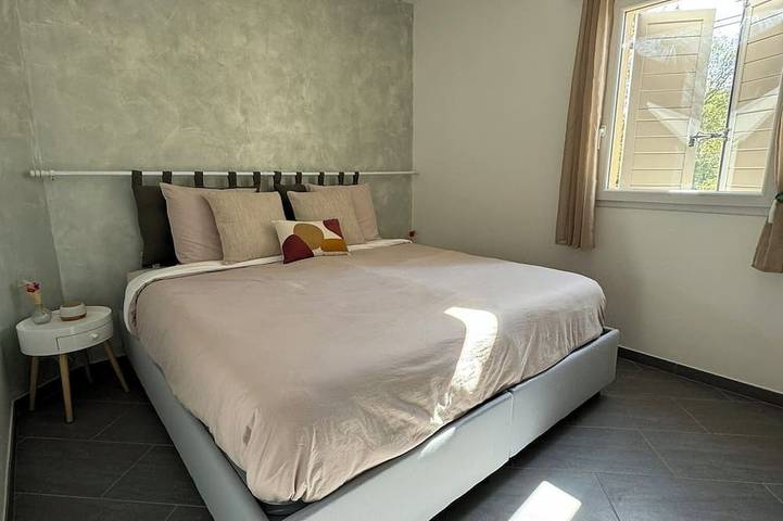 Location de vacances pour 7 personnes, avec jardin et terrasse à Saint-Julien - 3