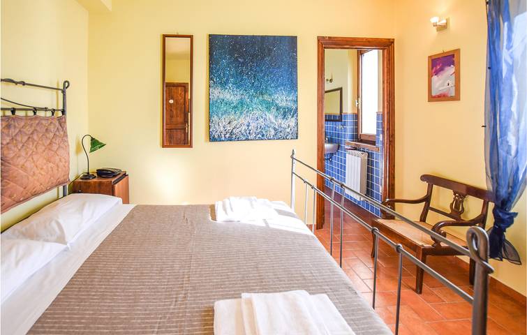 Location de vacances pour 11 personnes, avec piscine ainsi que terrasse et jardin, animaux acceptés à Spoleto - 4