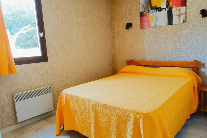Gîte pour 4 personnes, avec Terrasse et Jardin à Cargèse - 4