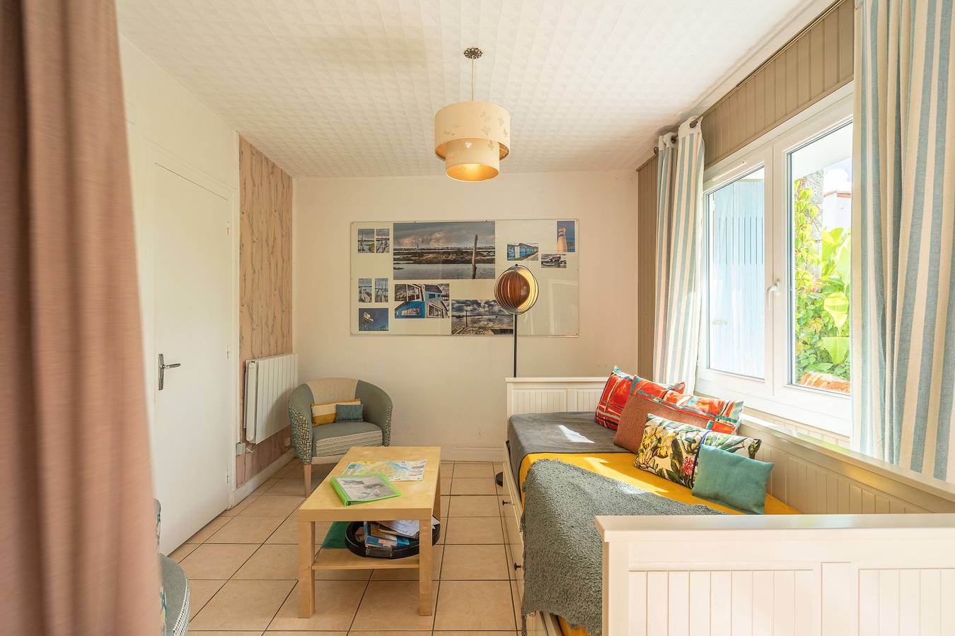 Casa de Vacaciones 'Du Porche' con Terraza Privada y Wi-Fi in Chaillevette, Côte de Beauté