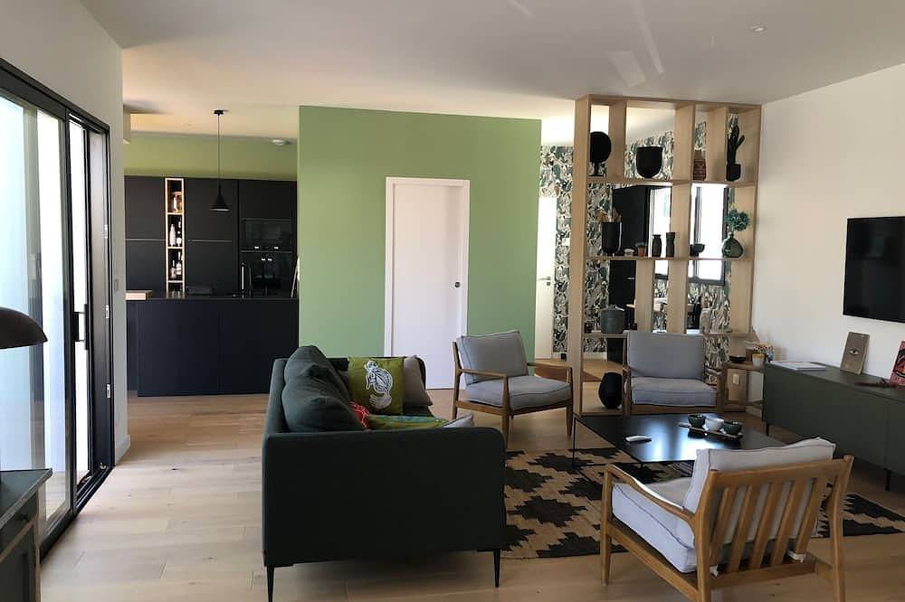 Belle villa Zen,  6 voyageurs, 3 chambres, piscine, jardin clos in Saint-Augustin, Côte de Beauté