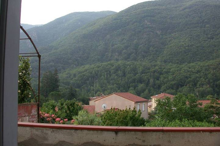 Gîte pour 2 personnes, avec piscine et balcon à Arles-sur-Tech - 4
