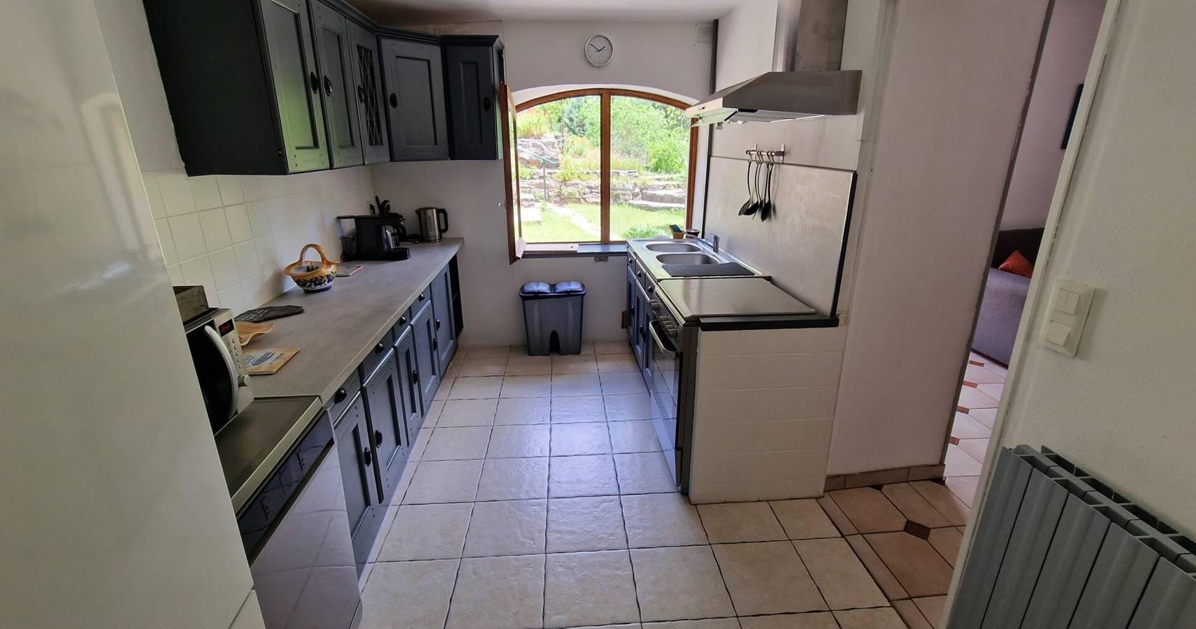 Ferienhaus „Maison en Cévennes“ mit Bergblick, privatem Pool und Terrasse in L'Estréchure, Cevennen