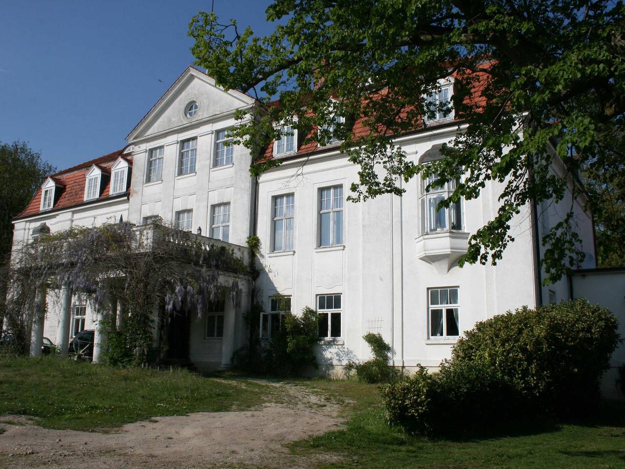 Ganze Ferienwohnung, Gutshaus Redderstorf in Bad Sülze, Recknitz-Trebeltal