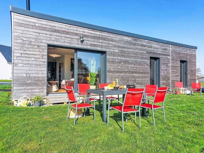 Location de vacances pour 6 personnes, avec jardin à Plonéour-Lanvern