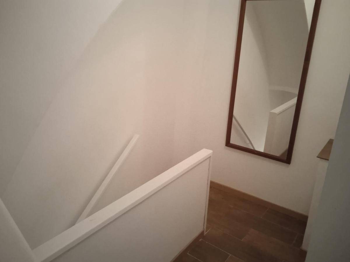 Habitación Económica Con Baño Privado En Pleno Centro De Figueres in Figueras, Haut-Ampurdan