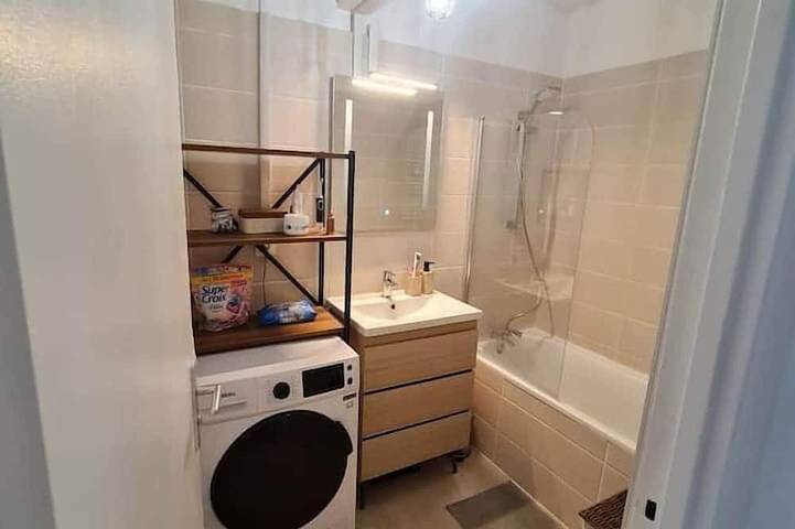 Ganze Wohnung, Beautiful, cocooning apartment. Near Paris / C.D.G in Livry-Gargan, Seine-Saint-Denis