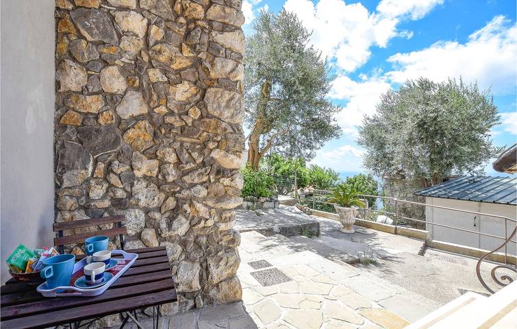 Appartement de vacances entier, Location avec vue sur la mer avec parking et WiFi in Sorrento, Province de Naples