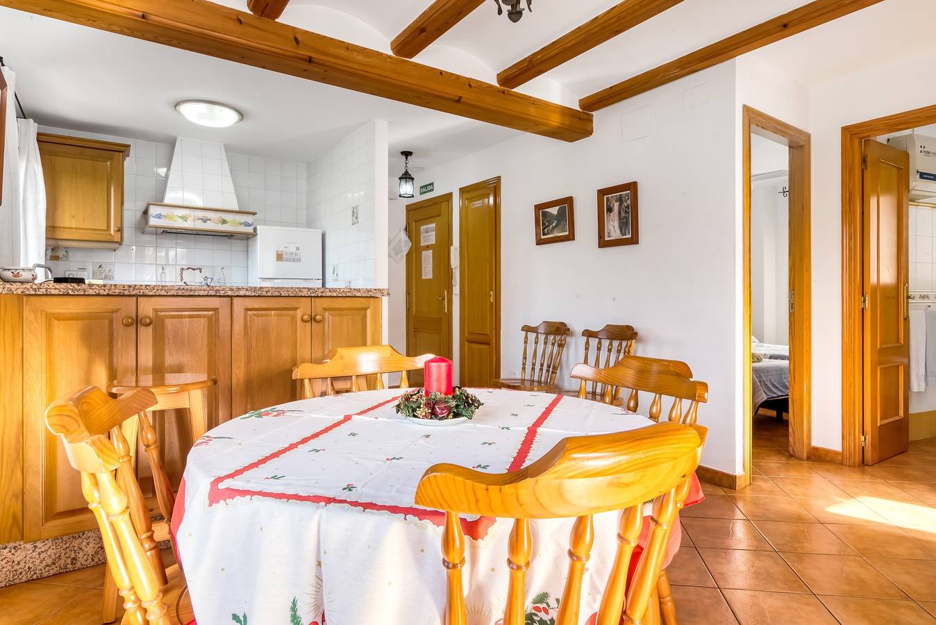Entire apartment, Apartment 'El Castellet' with Mountain View, Wi-Fi and Air Conditioning in Orba, Costa Blanca