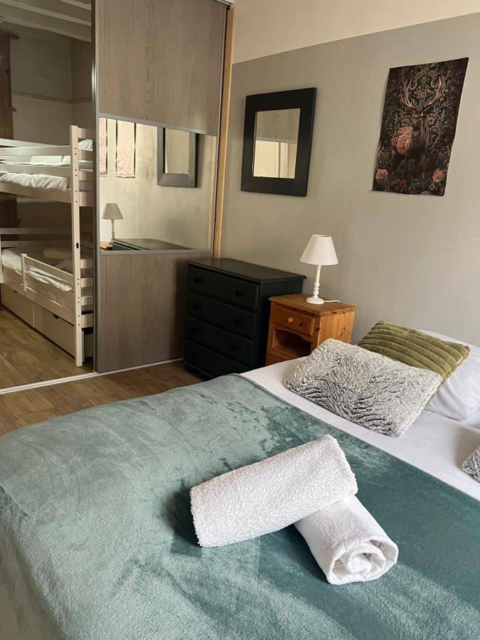 Location de vacances pour 6 personnes, avec jardin à Saint-Fargeau - 2