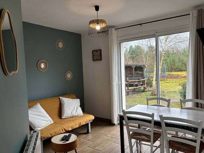 Appartement de vacances pour 4 personnes, avec piscine, animaux acceptés