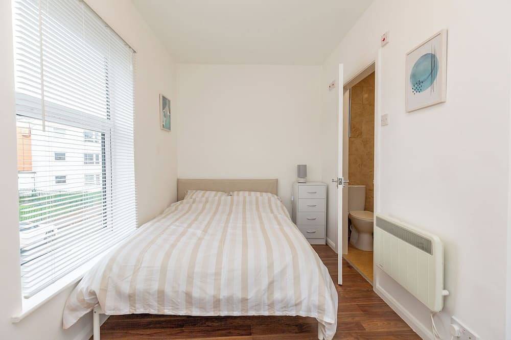 Entire apartment, Studio flat in Northampton, Northamptonshire