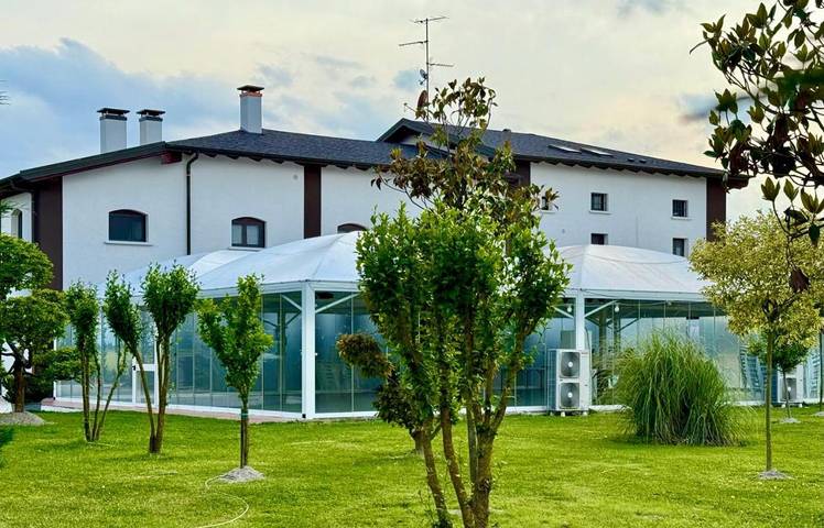 Bed and breakfast per 4 persone, con giardino e panorama nonché terrazza - 1