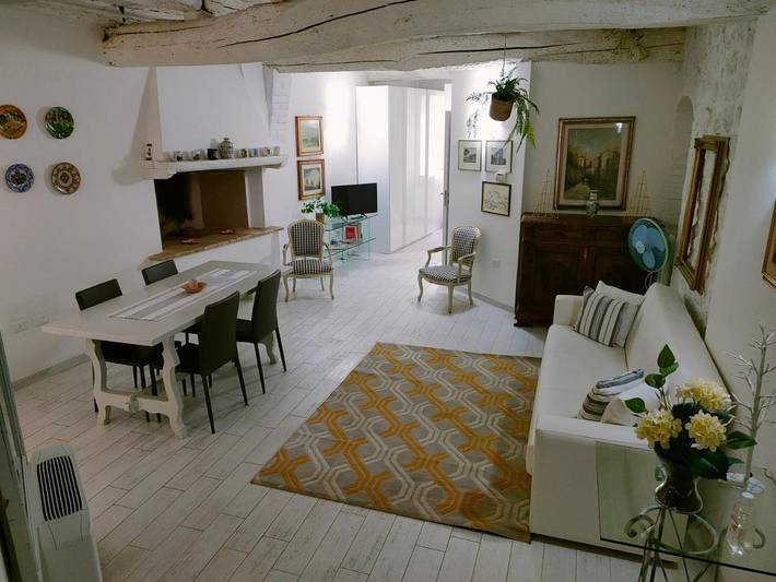 Location de vacances pour 2 personnes, animaux acceptés à Trevi - 3