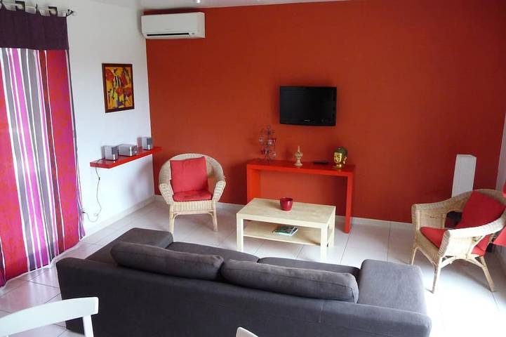 Location de vacances pour 4 personnes, avec jardin et piscine à Montagnac - 4