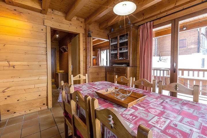Chalet pour 10 personnes, avec balcon/terrasse, animaux acceptés à La Clusaz - 4