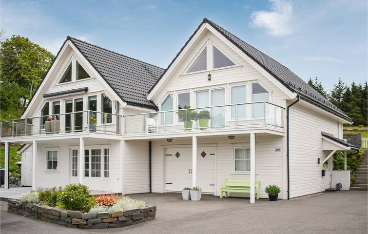 Ferienhaus für 6 Personen, mit Terrasse und Garten