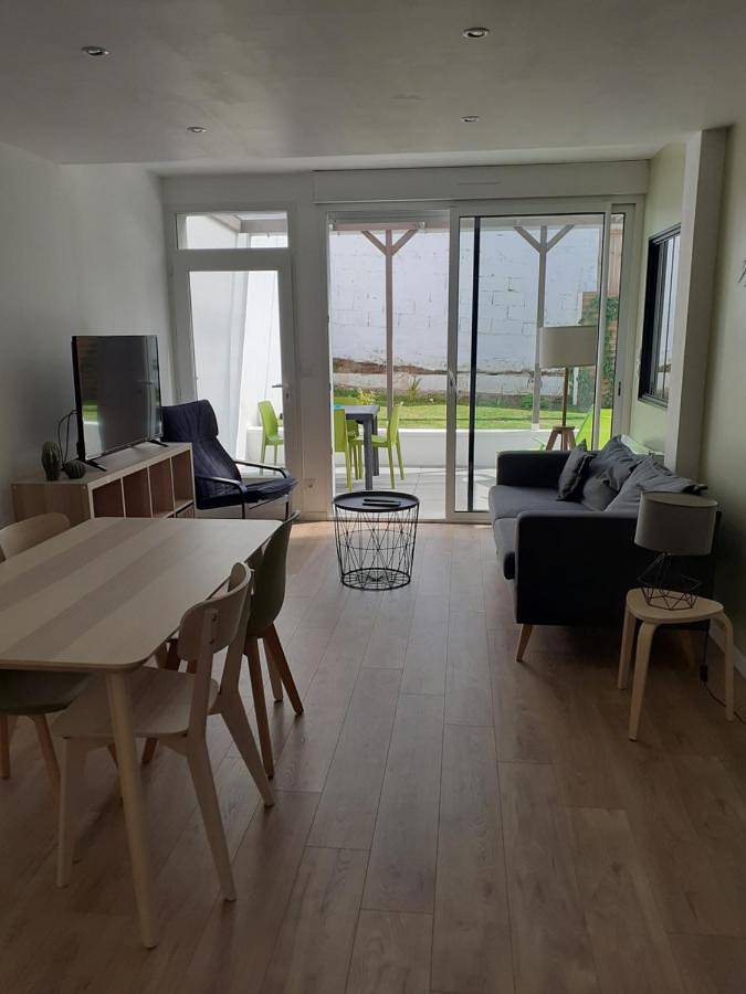 Appartement de vacances pour 2 personnes, avec terrasse et jardin