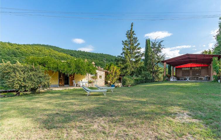 Location de vacances pour 4 personnes, avec terrasse, animaux acceptés à Arezzo - 2
