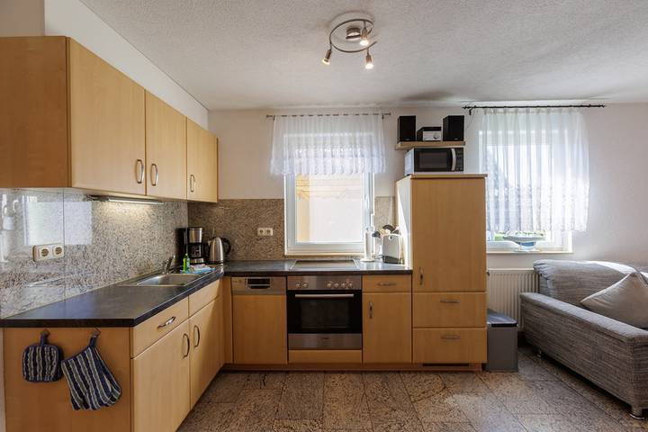 Ferienhaus für 6 Personen, mit Sauna und Garten in Zingst - 3