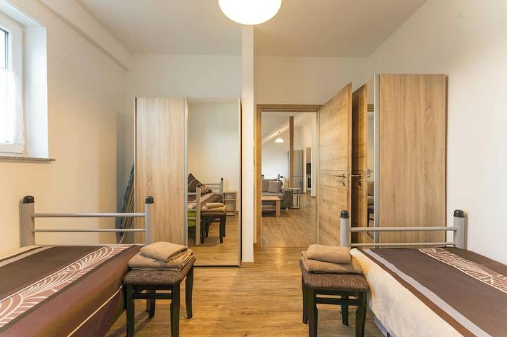Ganze Wohnung, Charmantes Apartment mit 3 komfortablen Schlafplätzen in Ebersheim (Mainz), Mainz