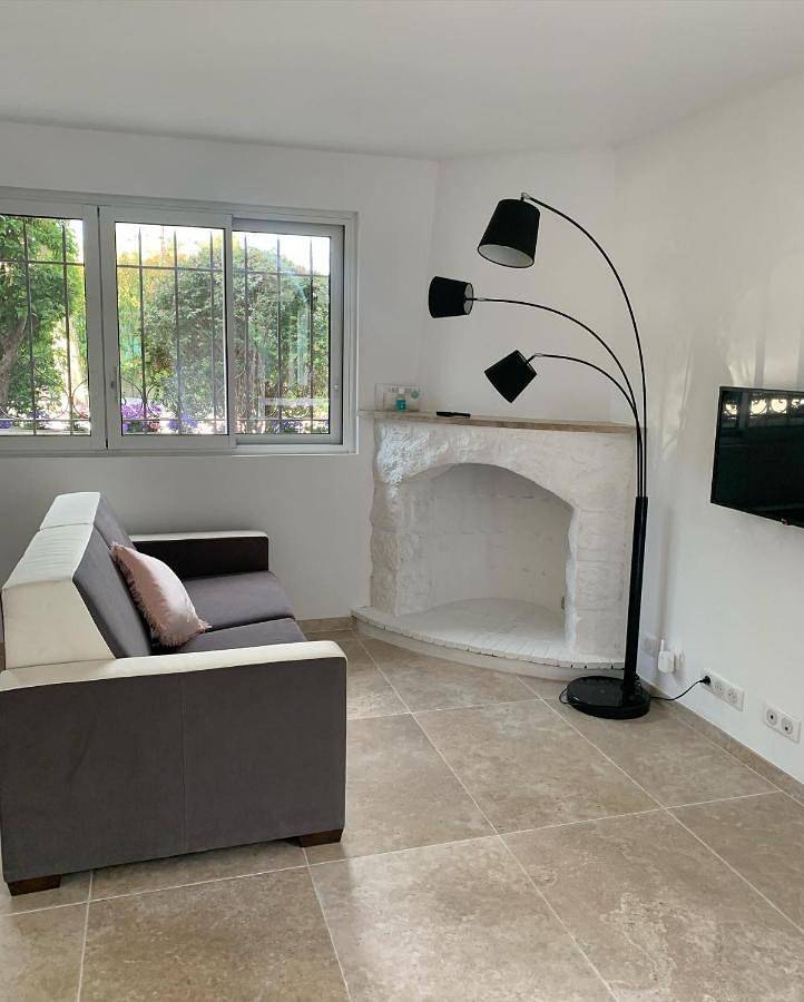 Apartment with Terrace in Mougins, Côte méditerranéenne (France)