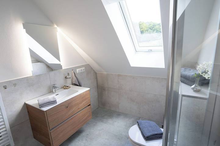 Ganze Wohnung, Große Ferienwohnung 110m2 mit 4 Schlafzimmern in Sulzfeld, Rhön-Bayern
