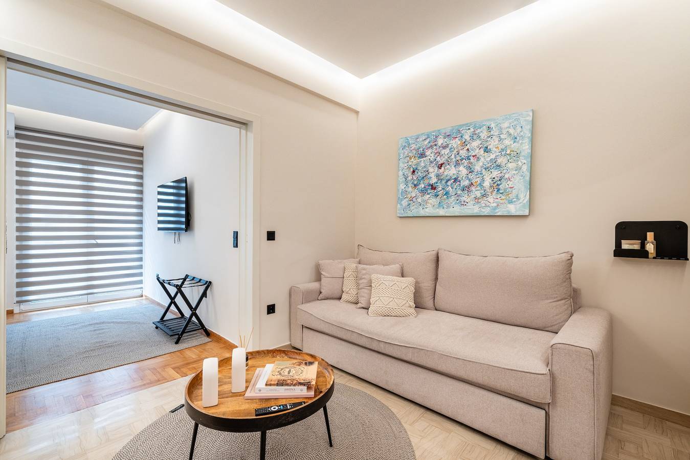 Appartamento intero, Appartamento "The Apex Boutique B2" con Balcone, Wi-Fi e Aria Condizionata in Sezione centrale di Atene, Atene