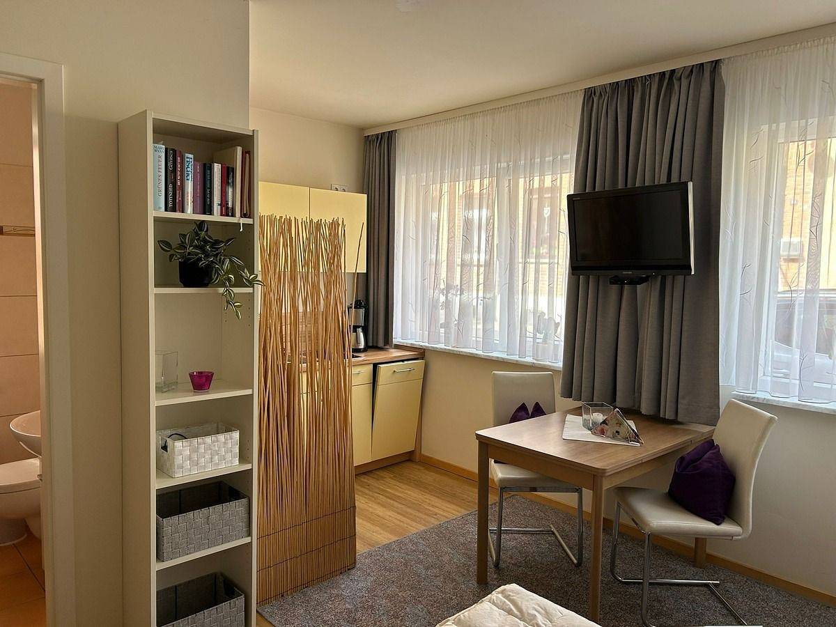 Apartamento entero, Komfortable Wohnung in Malchow mit Terrasse, Garten und Bootliegeplatz in Malchow, Fleesensee
